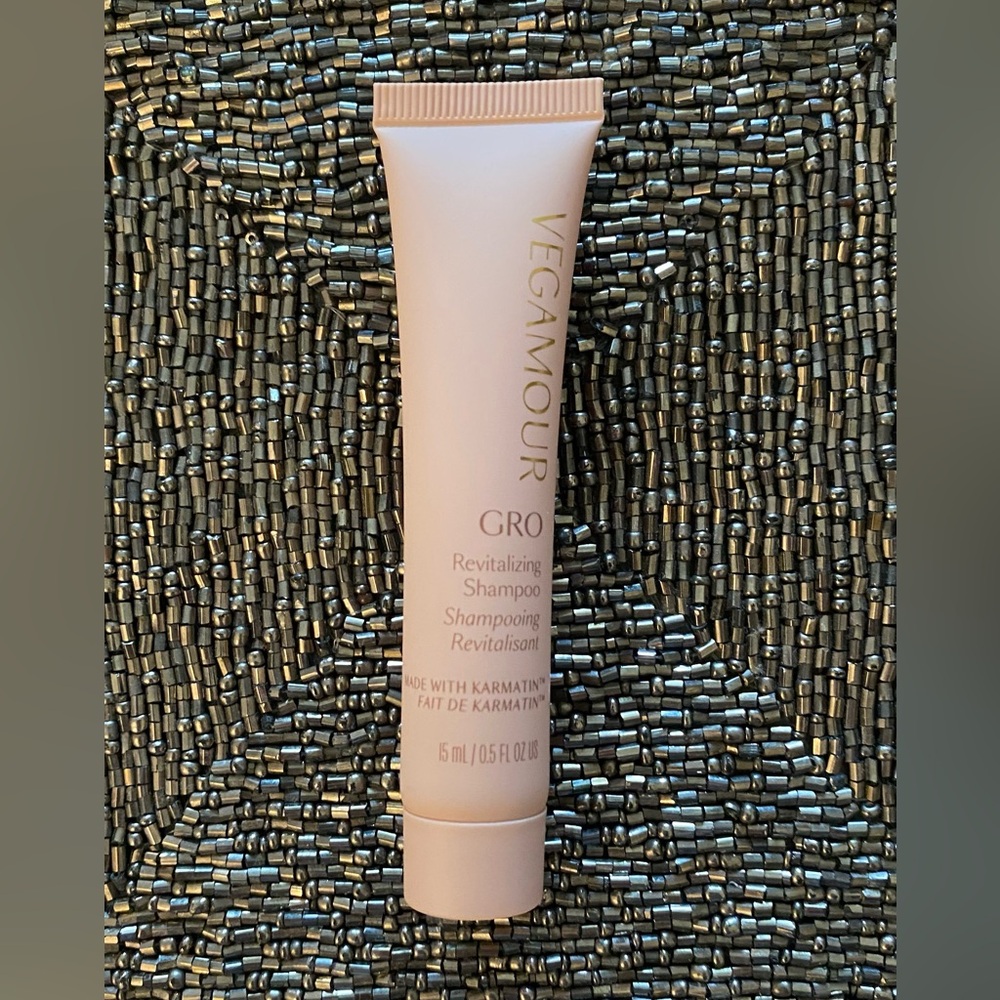 VEGAMOUR GRO Revitalizing Shampoo & Conditioner - Picture 4 of 7